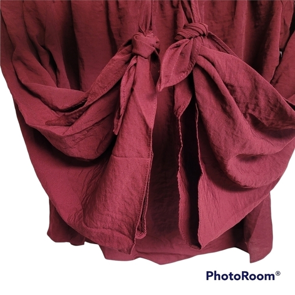 Active USA burgundy off the shoulder blouse - Picture 4 of 9